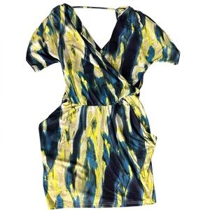 Dear John V Neck Plunge Pocket Romper‎ Size Large